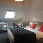 Val De Loire Hotel 2*