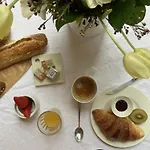 Hotel Val De Loire