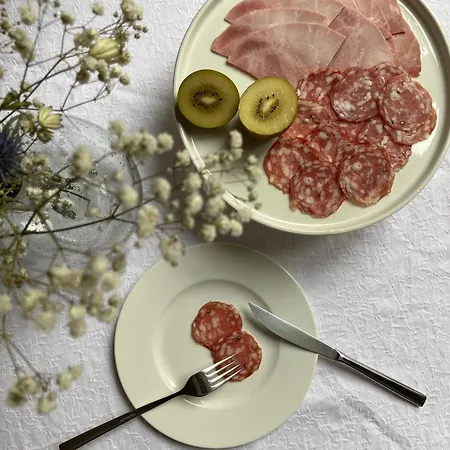 Val De Loire Szálloda 2*