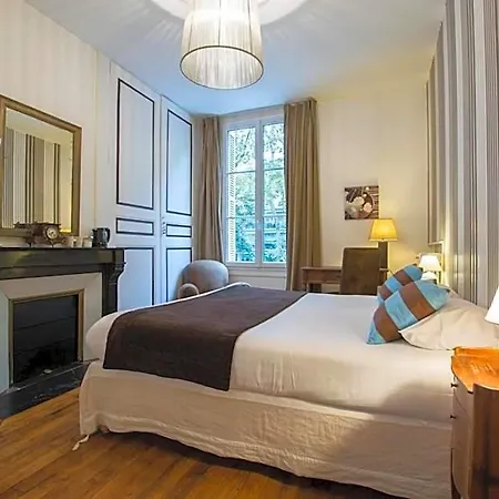 Val De Loire Hotel Tours