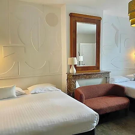 Val De Loire Hotel 2*