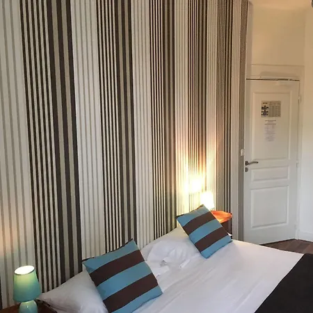 Val De Loire 2* Tours