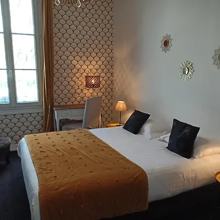 Val De Loire 2* Tours